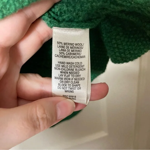 Juicy Couture green merino wool cashmere cable knit sweater S - Picture 10 of 10